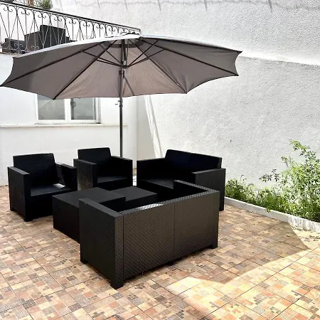 Suites 6 With Private Bathroom And Terrace