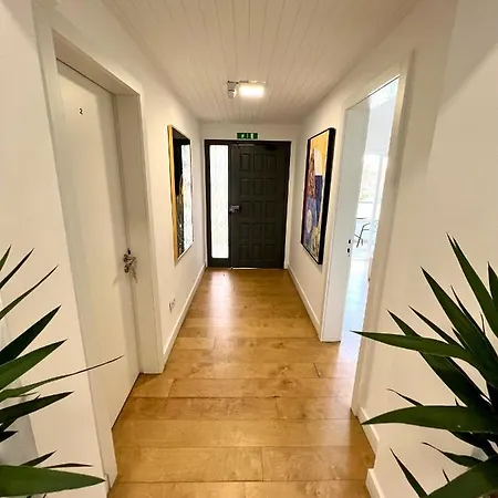 Suites 6 With Private Bathroom And Terrace Oeiras